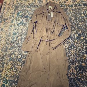 NWT Lightweight Small Wilfred Free Trenchcoat